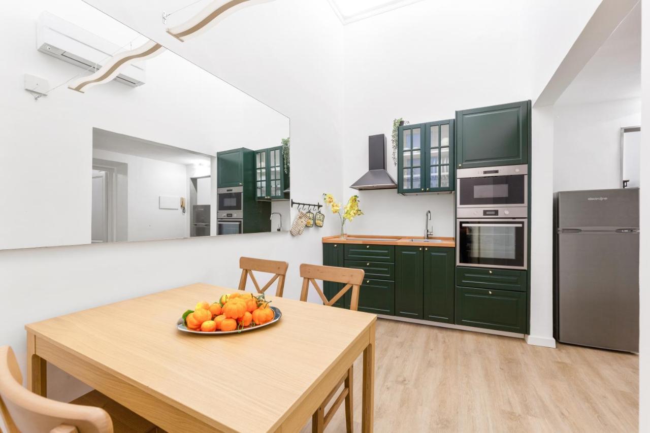 I Renai - Ponte Delle Grazie Modern Apartment Florence Buitenkant foto